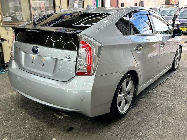 プリウス Gツーリングセレクションレザーパッケージ 下取り車 フルセグナビBluetoothバックカメラ 黒革シート シートヒーター セラミックコーティング 内装クリーニング ETC サブウーファー 24カ月点検整備 コーナーセンサー スマートキー(15枚目)