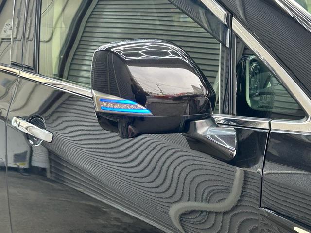 エルグランド ライダー　ブラックライン　黒本革シート　インパルエアロインパルマフラー　Ｗサンルーフ　黒革シート　オーテック　ニスモ１８インチアルミ　ダクトボンネット　フルセグナビＢｌｕｅｔｏｏｔｈバックカメラ　２４カ月点検整備セラミックコーティング施工（29枚目）