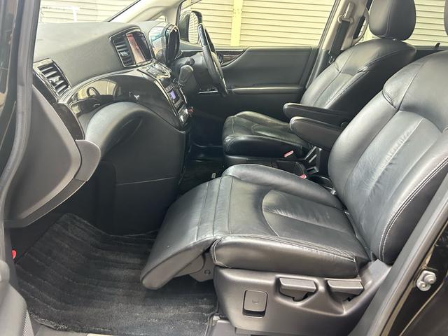 エルグランド ライダー　ブラックライン　黒本革シート　インパルエアロインパルマフラー　Ｗサンルーフ　黒革シート　オーテック　ニスモ１８インチアルミ　ダクトボンネット　フルセグナビＢｌｕｅｔｏｏｔｈバックカメラ　２４カ月点検整備セラミックコーティング施工（58枚目）