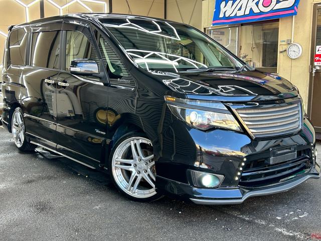 セレナ ハイウェイスター　Ｖセレクション＋セーフティ　ＳＨＶ　ロジャムエアロロジャム４本出しマフラー　フルセグナビＢｌｕｅｔｏｏｔｈバックカメラフリップダウンモニター　両側電動スライドドア　グノーシス１９インチアルミ　セラミックコーティング施工　スマートキー（9枚目）