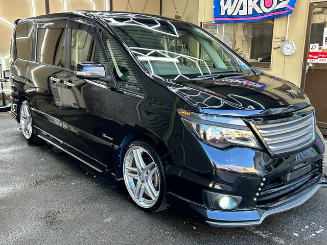 セレナ ハイウェイスター　Ｖセレクション＋セーフティ　ＳＨＶ　ロジャムエアロロジャム４本出しマフラー　フルセグナビＢｌｕｅｔｏｏｔｈバックカメラフリップダウンモニター　両側電動スライドドア　グノーシス１９インチアルミ　セラミックコーティング施工　スマートキー（12枚目）