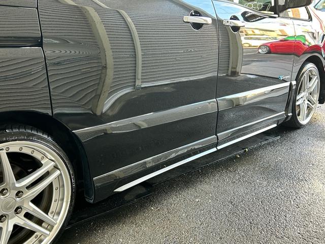 セレナ ハイウェイスター　Ｖセレクション＋セーフティ　ＳＨＶ　ロジャムエアロロジャム４本出しマフラー　フルセグナビＢｌｕｅｔｏｏｔｈバックカメラフリップダウンモニター　両側電動スライドドア　グノーシス１９インチアルミ　セラミックコーティング施工　スマートキー（24枚目）