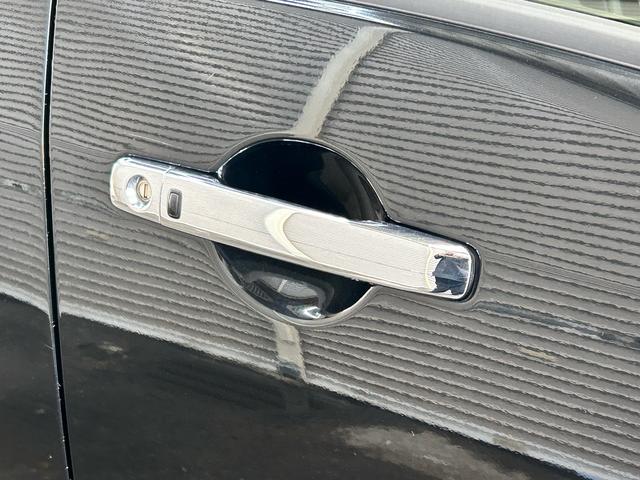 セレナ ハイウェイスター　Ｖセレクション＋セーフティ　ＳＨＶ　ロジャムエアロロジャム４本出しマフラー　フルセグナビＢｌｕｅｔｏｏｔｈバックカメラフリップダウンモニター　両側電動スライドドア　グノーシス１９インチアルミ　セラミックコーティング施工　スマートキー（33枚目）