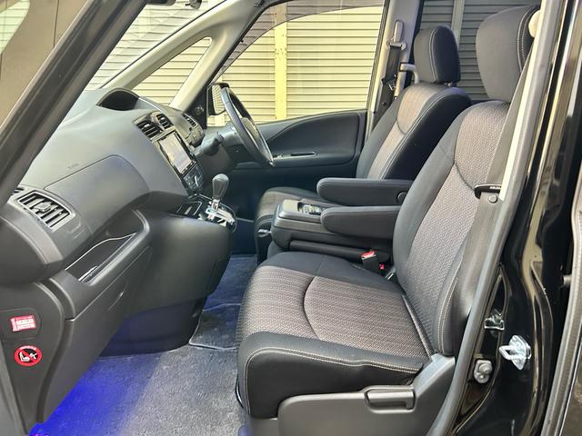 セレナ ハイウェイスター　Ｖセレクション＋セーフティ　ＳＨＶ　ロジャムエアロロジャム４本出しマフラー　フルセグナビＢｌｕｅｔｏｏｔｈバックカメラフリップダウンモニター　両側電動スライドドア　グノーシス１９インチアルミ　セラミックコーティング施工　スマートキー（46枚目）