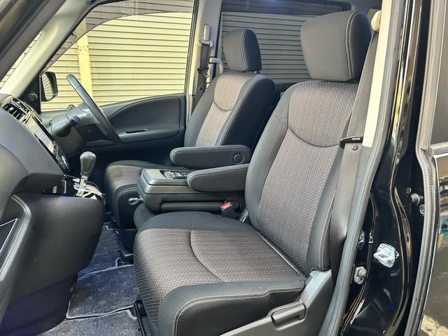 セレナ ハイウェイスター　Ｖセレクション＋セーフティ　ＳＨＶ　ロジャムエアロロジャム４本出しマフラー　フルセグナビＢｌｕｅｔｏｏｔｈバックカメラフリップダウンモニター　両側電動スライドドア　グノーシス１９インチアルミ　セラミックコーティング施工　スマートキー（47枚目）