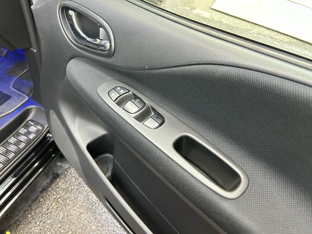 セレナ ハイウェイスター　Ｖセレクション＋セーフティ　ＳＨＶ　ロジャムエアロロジャム４本出しマフラー　フルセグナビＢｌｕｅｔｏｏｔｈバックカメラフリップダウンモニター　両側電動スライドドア　グノーシス１９インチアルミ　セラミックコーティング施工　スマートキー（54枚目）