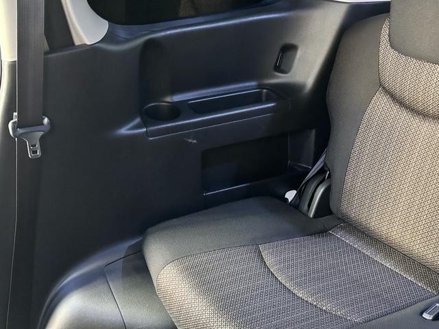 セレナ ハイウェイスター　Ｖセレクション＋セーフティ　ＳＨＶ　ロジャムエアロロジャム４本出しマフラー　フルセグナビＢｌｕｅｔｏｏｔｈバックカメラフリップダウンモニター　両側電動スライドドア　グノーシス１９インチアルミ　セラミックコーティング施工　スマートキー（64枚目）