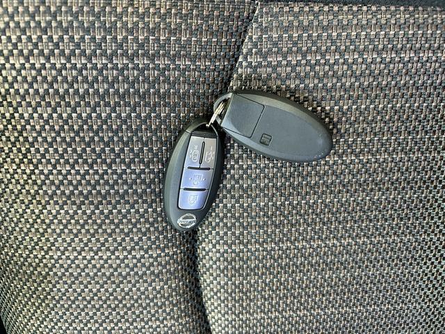 セレナ ハイウェイスター　Ｖセレクション＋セーフティ　ＳＨＶ　ロジャムエアロロジャム４本出しマフラー　フルセグナビＢｌｕｅｔｏｏｔｈバックカメラフリップダウンモニター　両側電動スライドドア　グノーシス１９インチアルミ　セラミックコーティング施工　スマートキー（73枚目）