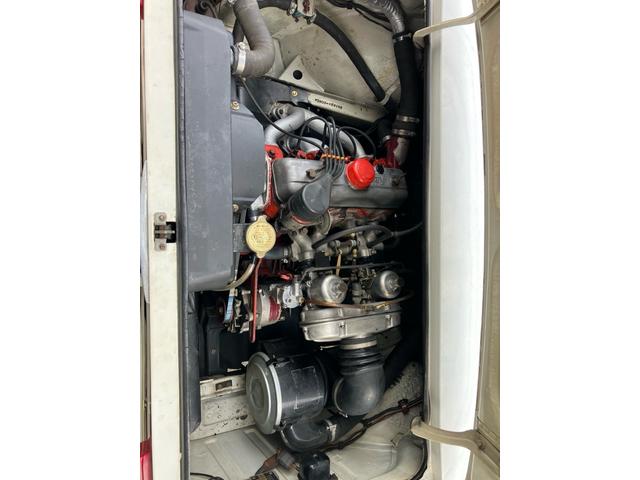 コンテッサ 1300 クーペ 社外アルミ 走行24683Km 8トラ 社外ラジオ 車検整備付 4速ミッション ホワイト PD300(30枚目)