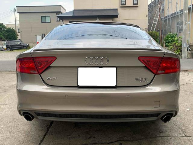 Ａ７スポーツバック ３．０ＴＦＳＩクワトロ　Ｓライン　４ＷＤ　ＥＴＣ　クリアランスソナー　パークアシスト　バックカメラ　ナビ　アルミホイール　オートライト　サンルーフ　ＡＴ　シートヒーター　スマートキー　アイドリングストップ　パワーシート　ＣＤ（16枚目）