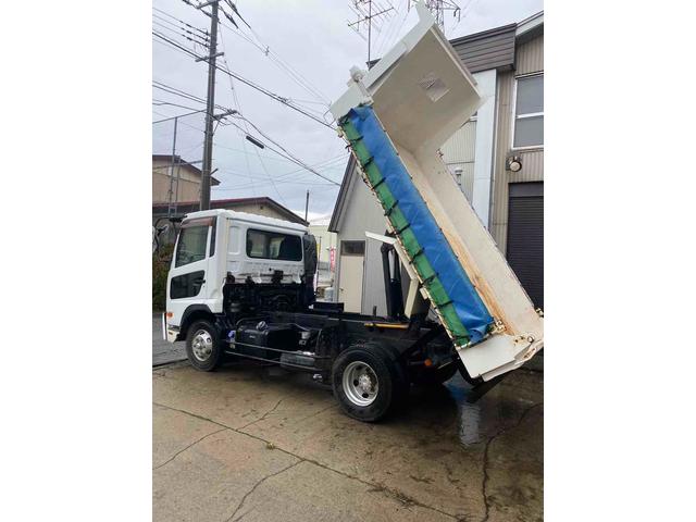 コンドル ベースグレード　トラック　ＭＴ　後輪ダブル　ＡＢＳ　エアコン（9枚目）