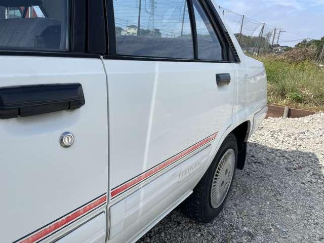 ターセル セダン 4WD パワステ エアコン(6枚目)