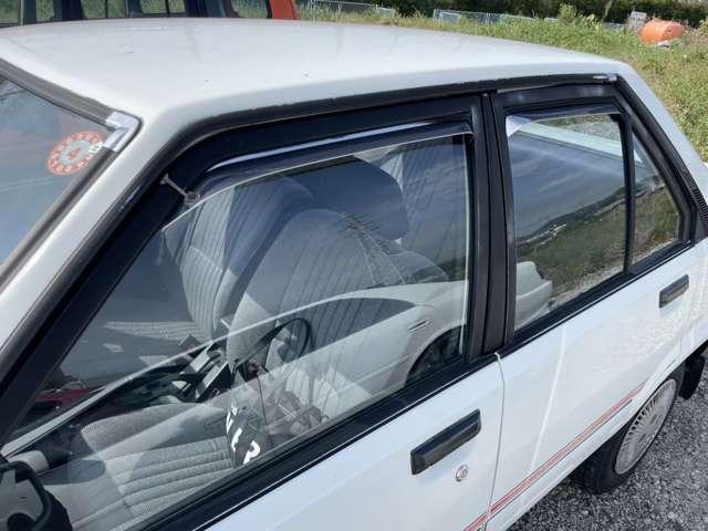 ターセル セダン 4WD パワステ エアコン(7枚目)