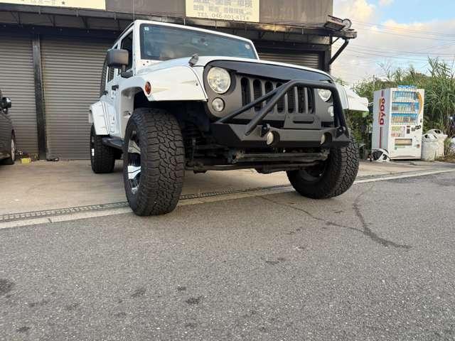 人気の５ドアＪＫラングラー入庫致しました。