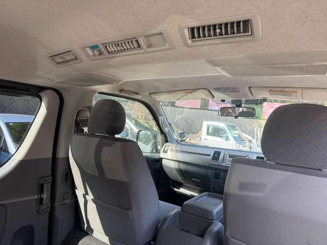 レジアスエースバン スーパーGL ロングボディ ETC丸目レトロルック(21枚目)