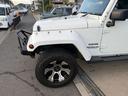 ジープ・ラングラー アンリミテッド　スポーツ　４ＷＤ　社外バンパー　社外フェンダー　社外ＡＷ　フルセグナビ（7枚目）