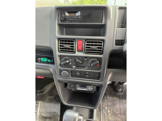 キャリイトラック 　スズキ　冷凍車　冷蔵車　軽冷凍冷蔵車　架装済み　－２５℃対応　サーマルマスター冷凍機　Ｃ＆Ｈ社製コンテナ　４ＷＤ　ＭＴ　観音開き　軽トラック　自社開発コンテナ（7枚目）