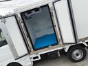 KCスペシャル 冷凍冷蔵車 特別使用車 自社開発コンテナ 2コンプレッサー マグネットロック 観音開き 軽トラック MT アルミホイール エアコン パワーウィンドウ 運転席エアバッグ 助手席エアバッグ 4WD MT(12枚目)