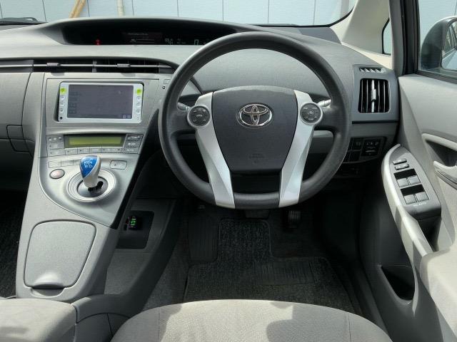 プリウス S フルセグ地デジ Bモニタ- ETC装備 アイドリングストップ搭載 格納ミラー AUTOライト AUTOエアコン サイドエアバッグ パワーステアリング パワーウィンドウ 横スベリ防止 エアB ナビTV(28枚目)