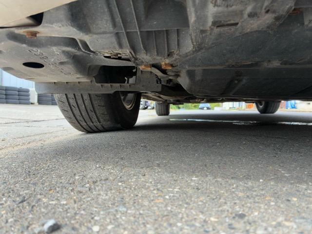 プリウス S フルセグ地デジ Bモニタ- ETC装備 アイドリングストップ搭載 格納ミラー AUTOライト AUTOエアコン サイドエアバッグ パワーステアリング パワーウィンドウ 横スベリ防止 エアB ナビTV(48枚目)