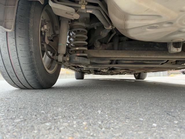 プリウス S フルセグ地デジ Bモニタ- ETC装備 アイドリングストップ搭載 格納ミラー AUTOライト AUTOエアコン サイドエアバッグ パワーステアリング パワーウィンドウ 横スベリ防止 エアB ナビTV(51枚目)