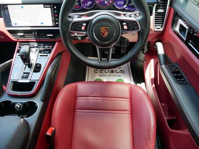 カイエンクーペ プラチナ　エディション　ティプトロニックＳ　リアセンターシー　ターボ　２２インチＡＷ　純正エアサス　ＢＯＳＥ　スポーツテールパイプ　全周囲カメラ　クレストエンボスヘッドレスト　禁煙（71枚目）