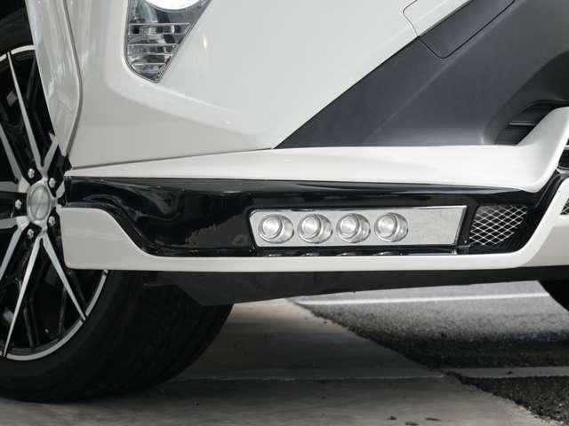 ＲＡＶ４ 　Ｒｏｗｅｎエアロ　Ｒｏｗｅｎ２０　ＡＷ　禁煙　パノラマルーフ　ＴＲＤオーバーフェンダー　社外リアウイング　寒冷地仕様　純正９型ＳＤナビ　ドラレコ　ＬＥＤルームランプ　シートヒーター追加カスタムオーダー（9枚目）