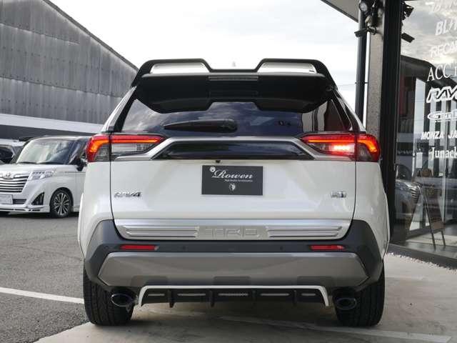 ＲＡＶ４ 　Ｒｏｗｅｎエアロ　Ｒｏｗｅｎ２０　ＡＷ　禁煙　パノラマルーフ　ＴＲＤオーバーフェンダー　社外リアウイング　寒冷地仕様　純正９型ＳＤナビ　ドラレコ　ＬＥＤルームランプ　シートヒーター追加カスタムオーダー（32枚目）