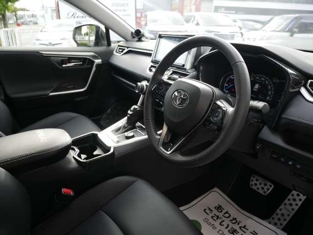 ＲＡＶ４ 　Ｒｏｗｅｎエアロ　Ｒｏｗｅｎ２０　ＡＷ　禁煙　パノラマルーフ　ＴＲＤオーバーフェンダー　社外リアウイング　寒冷地仕様　純正９型ＳＤナビ　ドラレコ　ＬＥＤルームランプ　シートヒーター追加カスタムオーダー（35枚目）