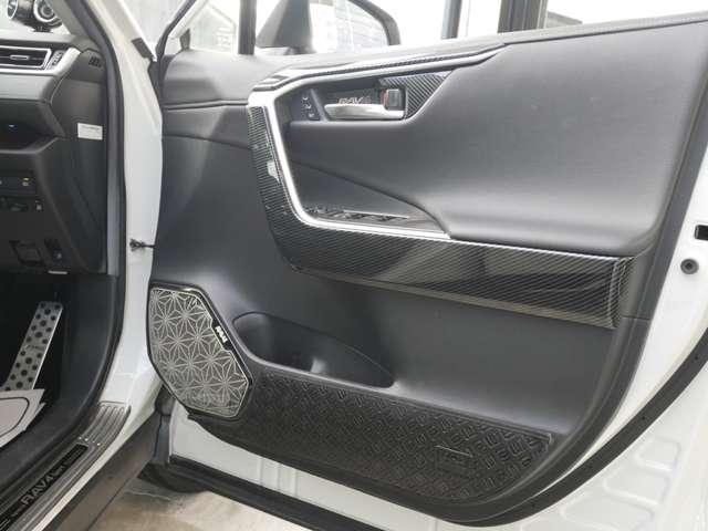 ＲＡＶ４ 　Ｒｏｗｅｎエアロ　Ｒｏｗｅｎ２０　ＡＷ　禁煙　パノラマルーフ　ＴＲＤオーバーフェンダー　社外リアウイング　寒冷地仕様　純正９型ＳＤナビ　ドラレコ　ＬＥＤルームランプ　シートヒーター追加カスタムオーダー（36枚目）