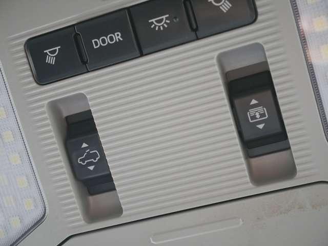 ＲＡＶ４ 　Ｒｏｗｅｎエアロ　Ｒｏｗｅｎ２０　ＡＷ　禁煙　パノラマルーフ　ＴＲＤオーバーフェンダー　社外リアウイング　寒冷地仕様　純正９型ＳＤナビ　ドラレコ　ＬＥＤルームランプ　シートヒーター追加カスタムオーダー（52枚目）