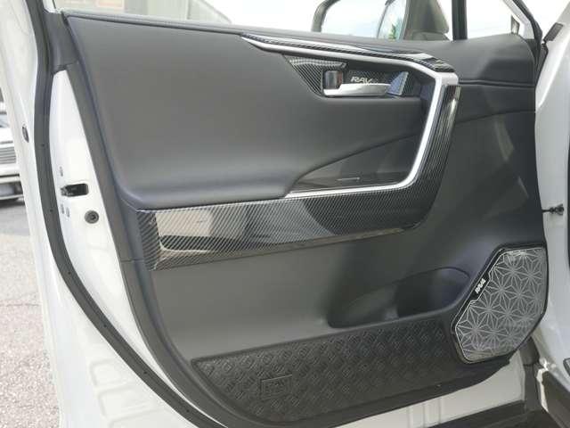 ＲＡＶ４ 　Ｒｏｗｅｎエアロ　Ｒｏｗｅｎ２０　ＡＷ　禁煙　パノラマルーフ　ＴＲＤオーバーフェンダー　社外リアウイング　寒冷地仕様　純正９型ＳＤナビ　ドラレコ　ＬＥＤルームランプ　シートヒーター追加カスタムオーダー（63枚目）