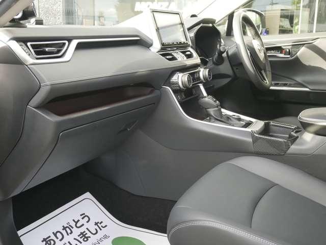 ＲＡＶ４ 　Ｒｏｗｅｎエアロ　Ｒｏｗｅｎ２０　ＡＷ　禁煙　パノラマルーフ　ＴＲＤオーバーフェンダー　社外リアウイング　寒冷地仕様　純正９型ＳＤナビ　ドラレコ　ＬＥＤルームランプ　シートヒーター追加カスタムオーダー（64枚目）