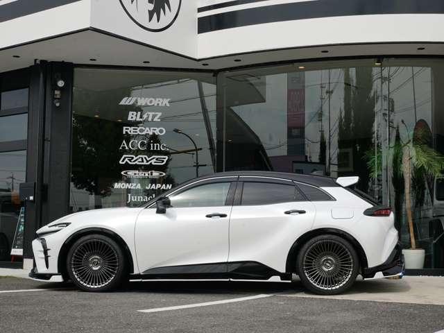 クラウンスポーツ ２．５　Ｚ　Ｅ－Ｆｏｕｒ　新品Ｒｏｗｅｎフルエアロ　新品ＷＯＲＫ　ＥＭＩＴＺ　ＳＴＲＡＨＬ２１ＡＷ　新品タイヤ　新品ＲＳＲ車高調　パノラマルーフ　本革サンドブラウン　デジタルインナーミラー　禁煙　追加カスタムオーダー可（15枚目）