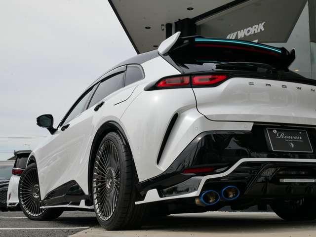 クラウンスポーツ ２．５　Ｚ　Ｅ－Ｆｏｕｒ　新品Ｒｏｗｅｎフルエアロ　新品ＷＯＲＫ　ＥＭＩＴＺ　ＳＴＲＡＨＬ２１ＡＷ　新品タイヤ　新品ＲＳＲ車高調　パノラマルーフ　本革サンドブラウン　デジタルインナーミラー　禁煙　追加カスタムオーダー可（26枚目）