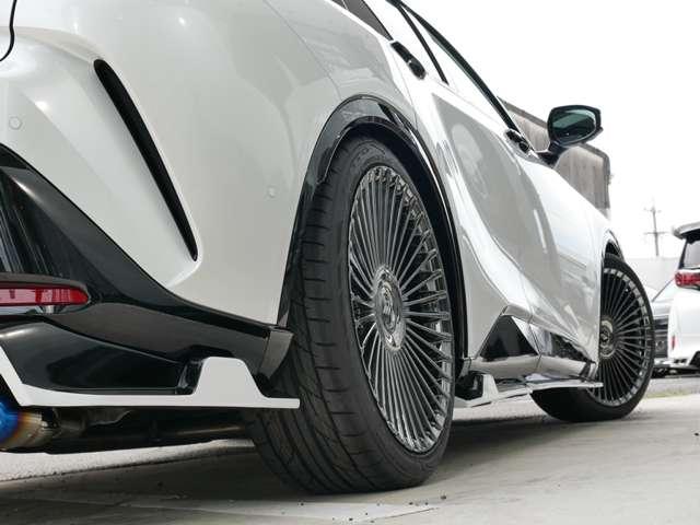 クラウンスポーツ ２．５　Ｚ　Ｅ－Ｆｏｕｒ　新品Ｒｏｗｅｎフルエアロ　新品ＷＯＲＫ　ＥＭＩＴＺ　ＳＴＲＡＨＬ２１ＡＷ　新品タイヤ　新品ＲＳＲ車高調　パノラマルーフ　本革サンドブラウン　デジタルインナーミラー　禁煙　追加カスタムオーダー可（27枚目）