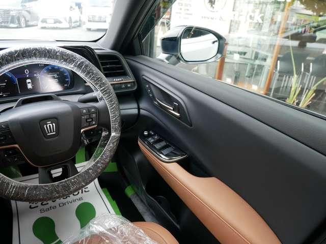クラウンスポーツ ２．５　Ｚ　Ｅ－Ｆｏｕｒ　新品Ｒｏｗｅｎフルエアロ　新品ＷＯＲＫ　ＥＭＩＴＺ　ＳＴＲＡＨＬ２１ＡＷ　新品タイヤ　新品ＲＳＲ車高調　パノラマルーフ　本革サンドブラウン　デジタルインナーミラー　禁煙　追加カスタムオーダー可（43枚目）