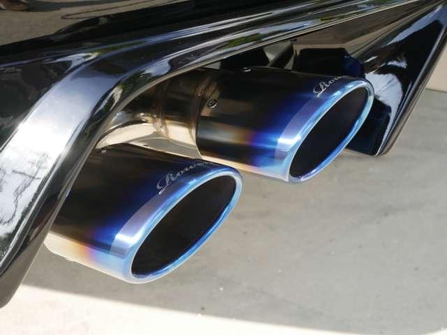 ハリアー Ｚ　ＪＢＬ　Ｐｒｅｍｉｕｍ　Ｓｏｕｎｄ　Ｄインナーミラー　新品Ｒｏｗｅｎフルエアロ　新品Ｒｏｗｅｎ新作２１ＡＷ　新品ＢＬＩＴＺ車高調　新品４本出しマフラー　新品ＰＨＥＶグリル　ＰＨＥＶリアバンパー　ヴァレ（16枚目）