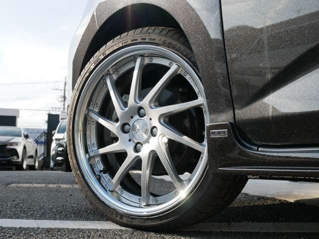 ルーミー カスタムＧ　新品Ｒｏｗｅｎエアロ　新品４本出しマフラー　新品ＷＯＲＫ１７インチＡＷ　新品ＲＳＲダウンサス　全周囲カメラ　前後ドラレコ　シートヒーター　禁煙　追加カスタムオーダー可（3枚目）