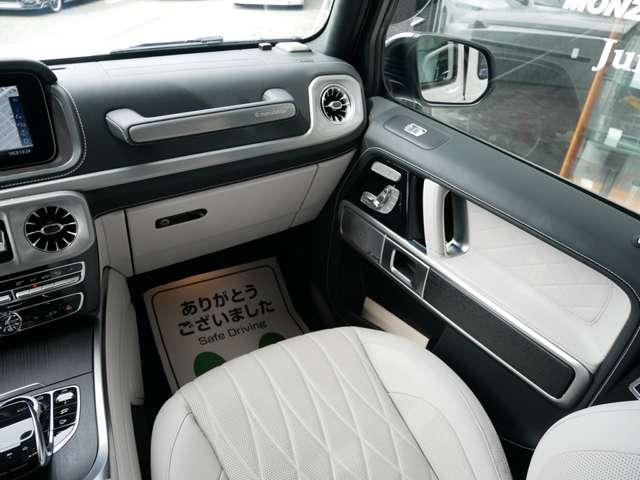 Ｇクラス Ｇ６３　マグノヒーローエディション　左Ｈ１８０台限定車　ＡＭＧナイトパッケージマグノ　ＡＭＧナイトパッケージＩＩ　ＡＭＧ２２インチＡＷ　プラチナホワイトインテリア　チェリーウッドフロア　正規ディーラー車　禁煙　純正ラゲージマット　保証書（57枚目）
