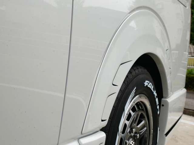 ハイエースバン スーパーGL ダークプライムII ロングボディ ROWENボディKIT 玄武ダウンKIT WORK16AW ファルケンタイヤ 全周囲カメラ Dミラー 全周囲カメラ 追加カスタムオーダー可(9枚目)