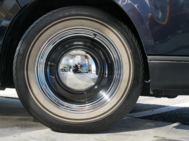 ハイエースバン スーパーＧＬ　ダークプライムＩＩ　ＦＬＥＸ　ＲｅＣｌａｓｓｉｃフェイス　ＣｌａｓｓｉｃＬＥＤテール　ベッドキット　１６インチＣｌａｓｓｉｃホイール　パノラミックビュー　純正７型ナビ　フルセグＴＶ　Ｔセーフティ　エンジンカバー　禁煙（31枚目）