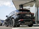 PHEV仕様のリアバンパーとRowenエアロ,4本出しマフラー,新作ホイール,ヴァレンティLEDテールレンズでリアビューの高級感を格上げしております。お問合せは、052-737-4700までどうぞ。