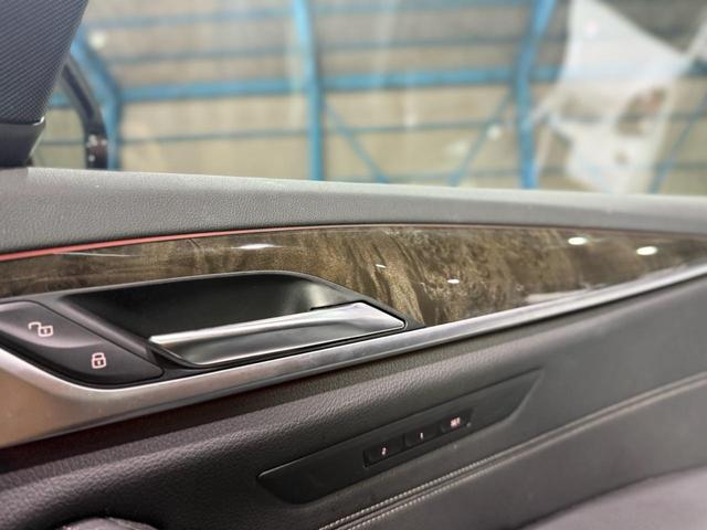 5シリーズ アルミホイール・シートヒーター・レーダークルーズコントロール・パワーリアゲート・サンルーフ・360モニター・TV・Bluetooth・禁煙・ETC・スペアキー(70枚目)