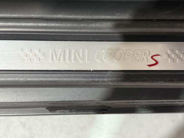 ＭＩＮＩ クーパーＳＤ　６０イヤーズエディション　コンフォートアクセス・ボードモニター・パークディスタンスリアビューカ・バックカメラ・禁煙・スペアキー・クルーズコントロール（22枚目）