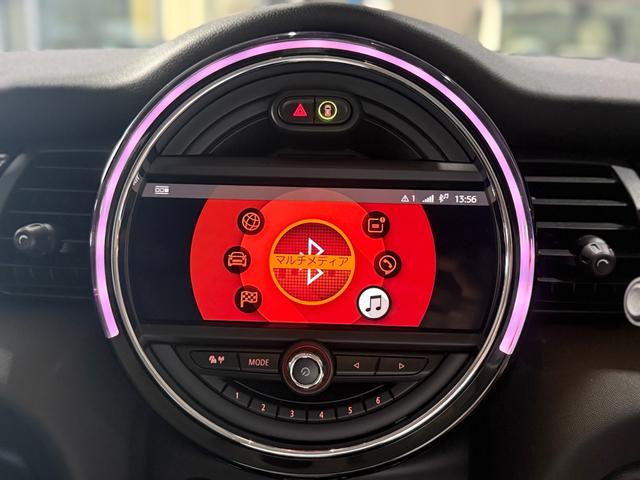 ＭＩＮＩ クーパーＳＤ　６０イヤーズエディション　コンフォートアクセス・ボードモニター・パークディスタンスリアビューカ・バックカメラ・禁煙・スペアキー・クルーズコントロール（28枚目）