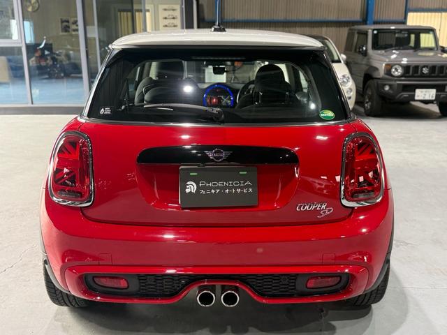 ＭＩＮＩ クーパーＳＤ　６０イヤーズエディション　コンフォートアクセス・ボードモニター・パークディスタンスリアビューカ・バックカメラ・禁煙・スペアキー・クルーズコントロール（36枚目）