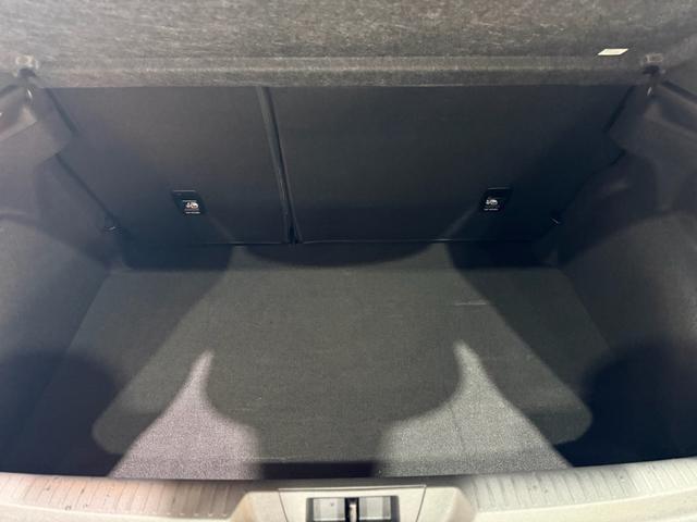 メガーヌ ＧＴ　シートヒーター・バックカメラ・禁煙・フロアマット（19枚目）