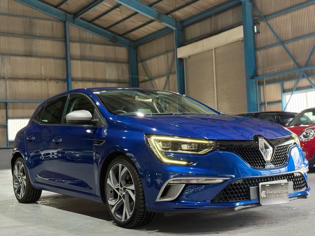 メガーヌ ＧＴ　シートヒーター・バックカメラ・禁煙・フロアマット（39枚目）