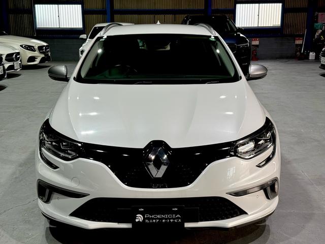 メガーヌ スポーツツアラー　ＧＴ　プッシュスタート・パドルシフト・ブラインドスポットワーニング・イージーパーキングアシスト（2枚目）